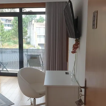 Blue Bird House - Bbh Πανσιόν