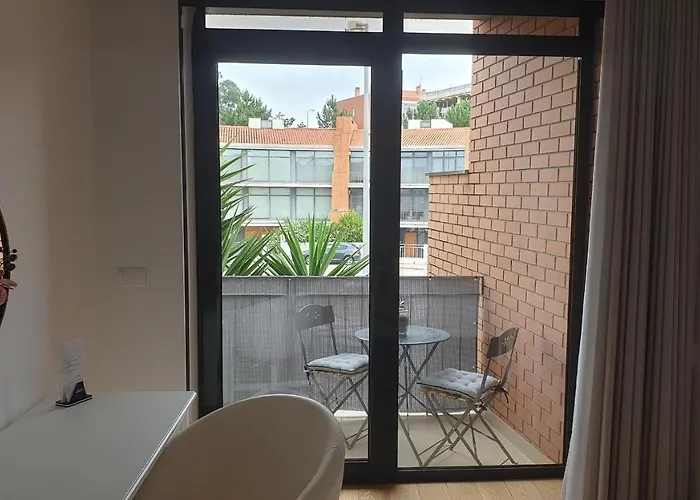 Гостевой дом Blue Bird House - Bbh Фигейра-да-Фош