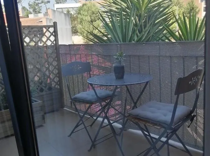 Blue Bird House - Bbh * Фигейра-да-Фош